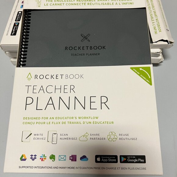 Rocketbook Undated Teacher Planner Gray 11"x9" - Picture 2 of 4